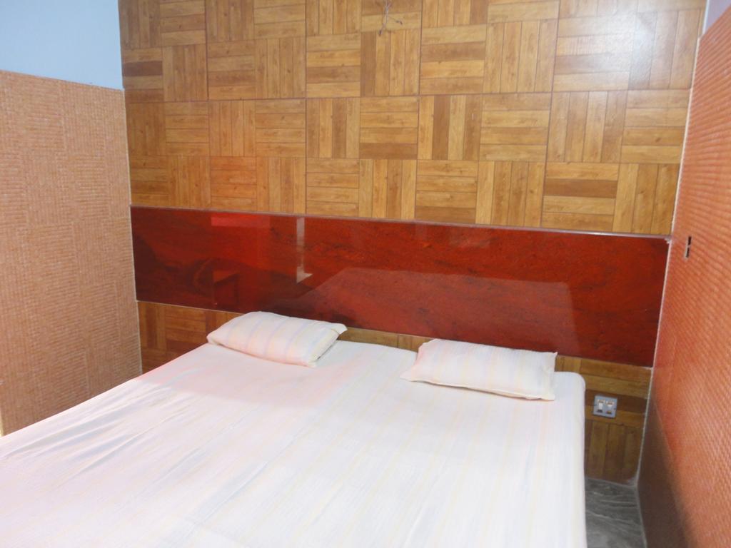 Hotel Rehoboth Kanyakumari Zimmer foto